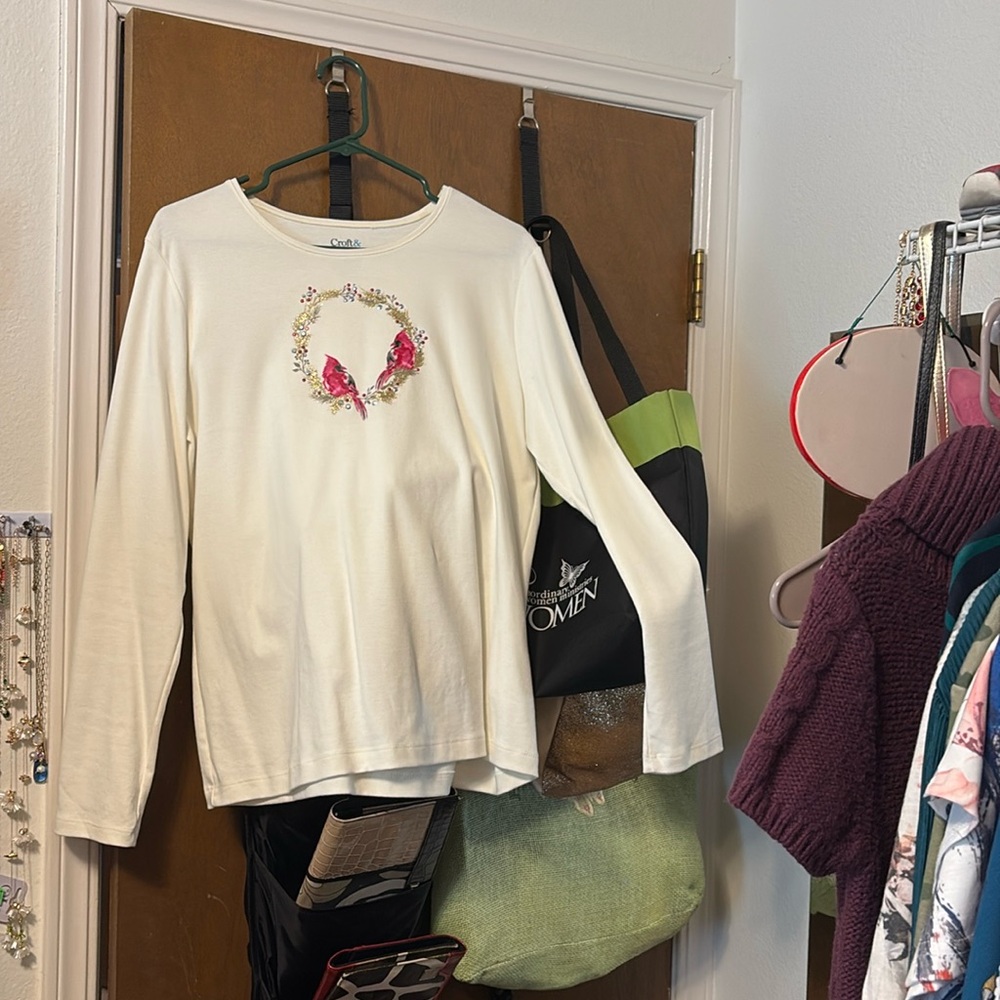 Women’s blouse
